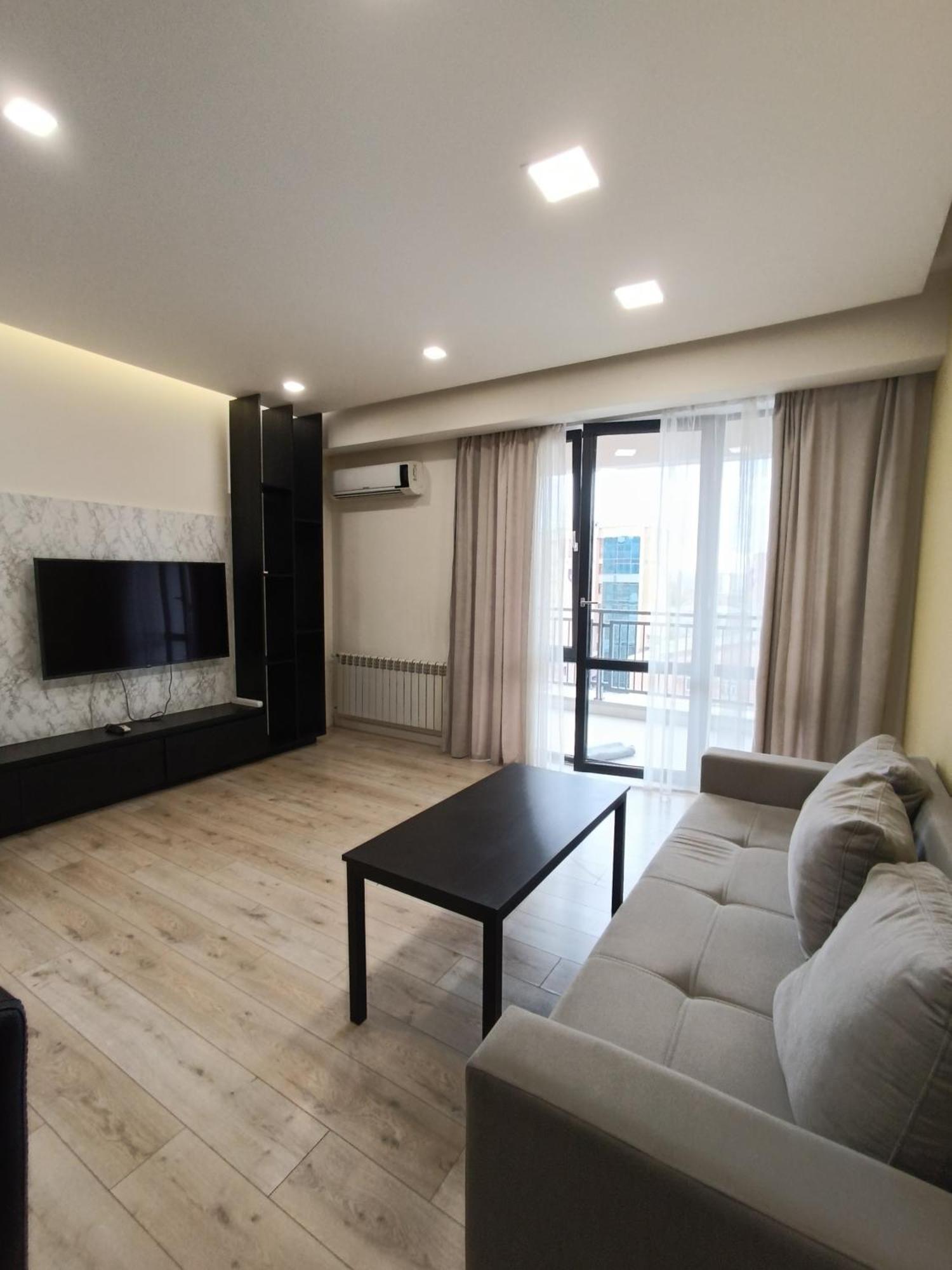 Rent On Koghbaci Street Apartment *